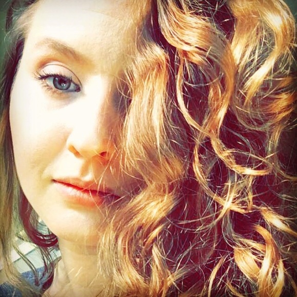 Meet your Posher, Teagen - Picture 1 of 8